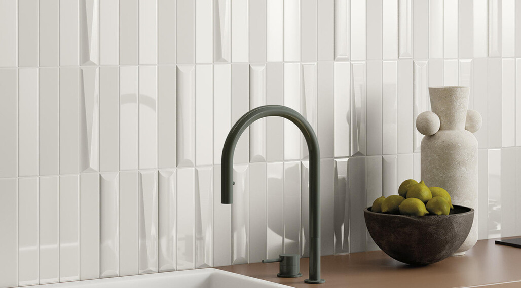 la fabbrica ava up white