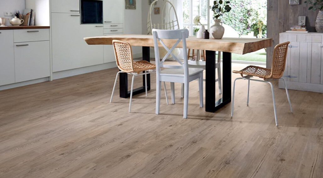 MFLOR_AUTHENTIC_PLANK_81015_VERDE_01_LANDSCAPE-1024x768-