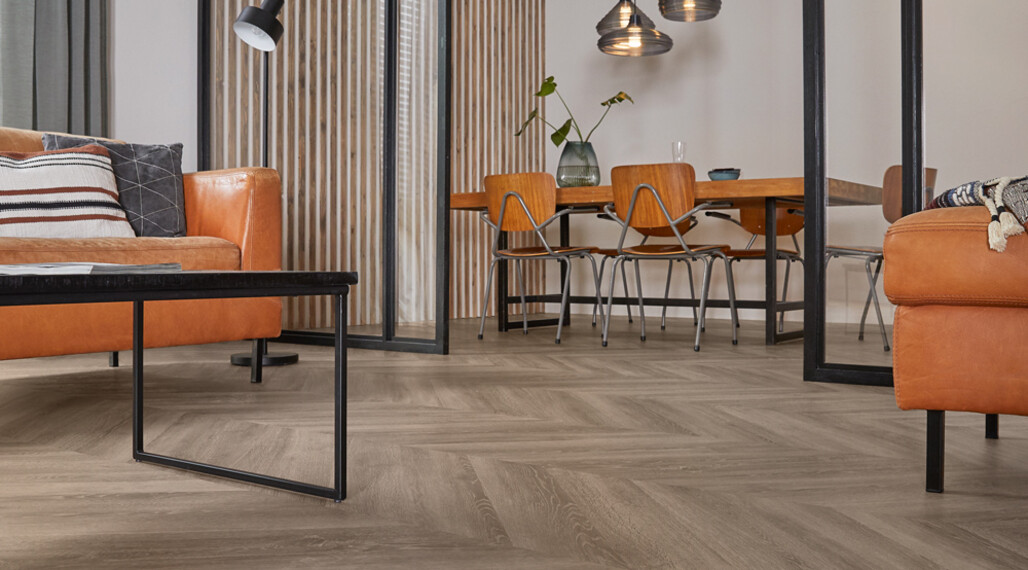 Parva-Oak-Chevron---42213---Calabria