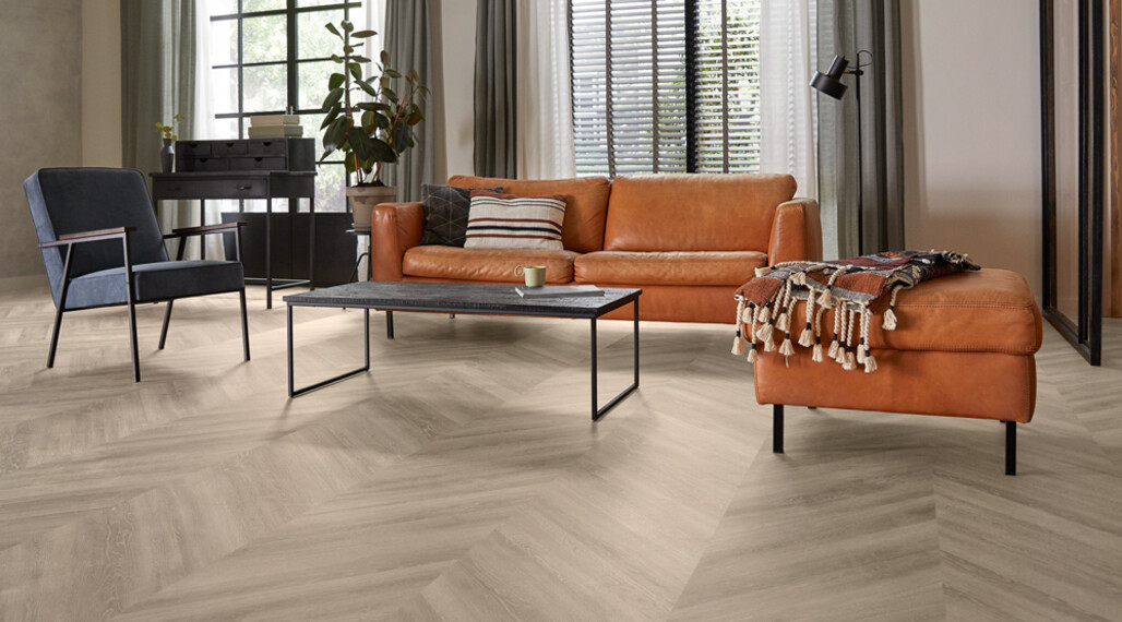 Parva-Oak-Chevron---42219---Sardinia