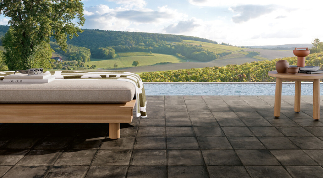 fioranese-petite-outdoor-nero-20x20