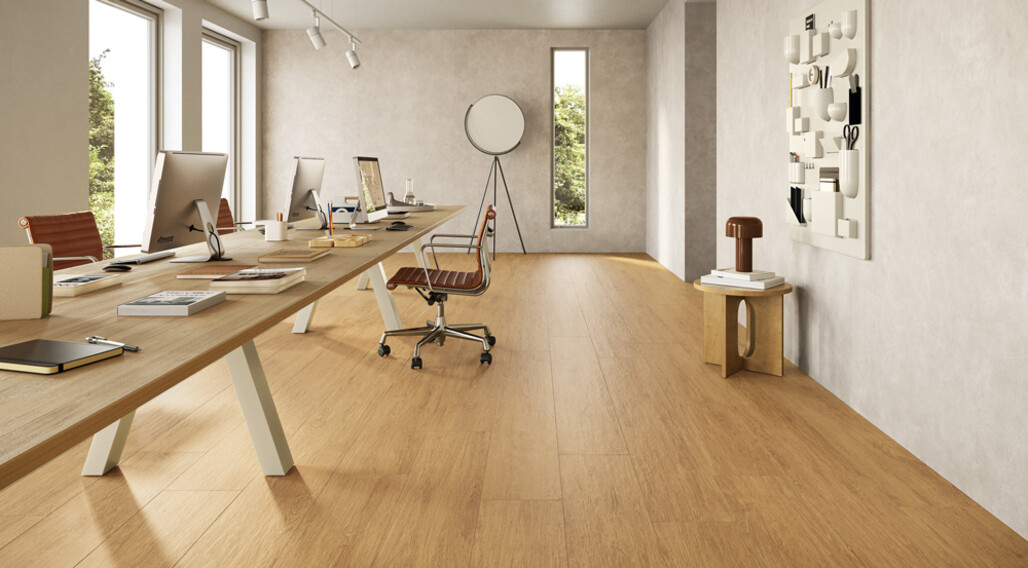 OOR_OFFICE_FINE_AMBER