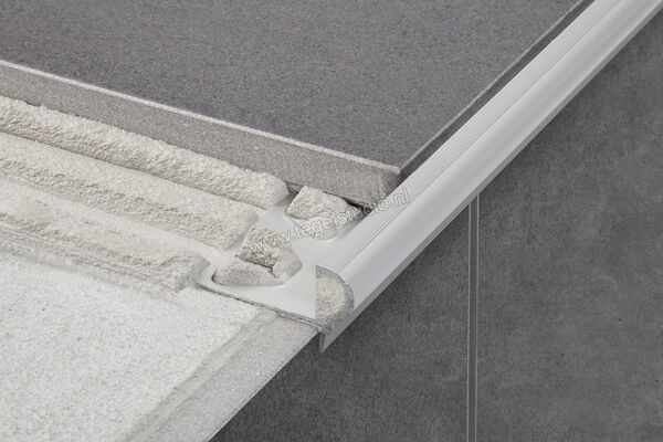  Schlüter Systems TREP-FL-AE Trapprofiel Aluminium AE - Alu, bruut mat geanodiseerd Sterkte: 12,5 mm Lengte: 2,5 m FL125AE | 291314