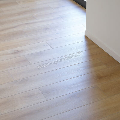  Parquetvinyl Yukon PVC Synchrone houtstructuur Dryback Plank 121,92x18,42cm YUK DB2625 | 460435
