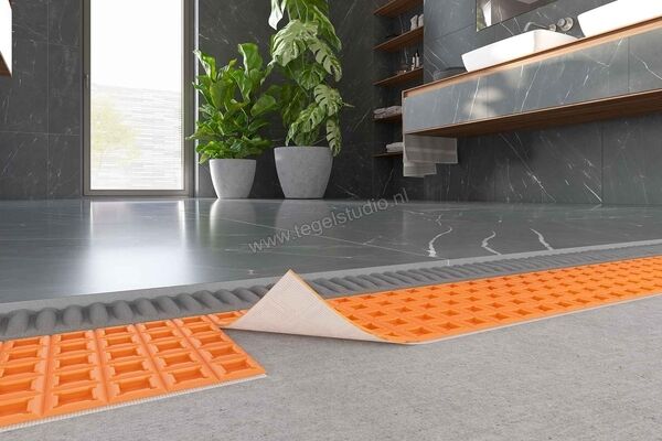  Schlüter Systems DITRA-PS Zelfklevende Decoupling mat 1 Stuk (Mat) = 0,72 m² Polypropylen Sterkte: 3,5 mm Breedte: 985 mm Lengte: 0,74 m DPSMA | 493446